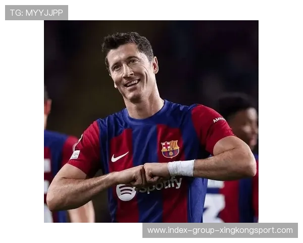 巴萨费明插入禁区贴地攻门展现成熟表现